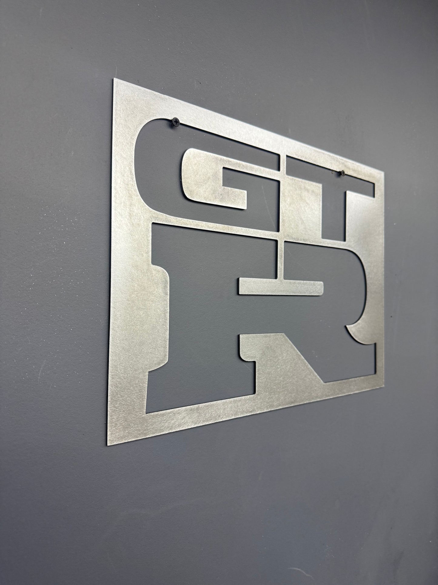 GTR metal sign
