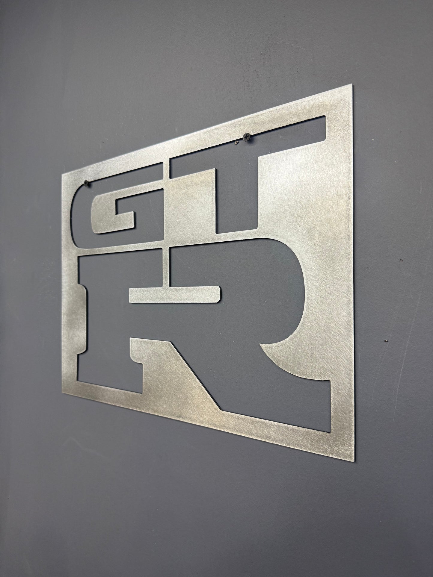 GTR metal sign